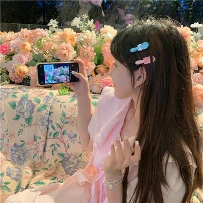 镜中影